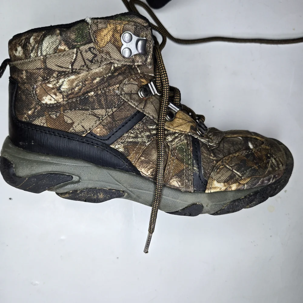 Ozark Trail Kids Boots in camo.